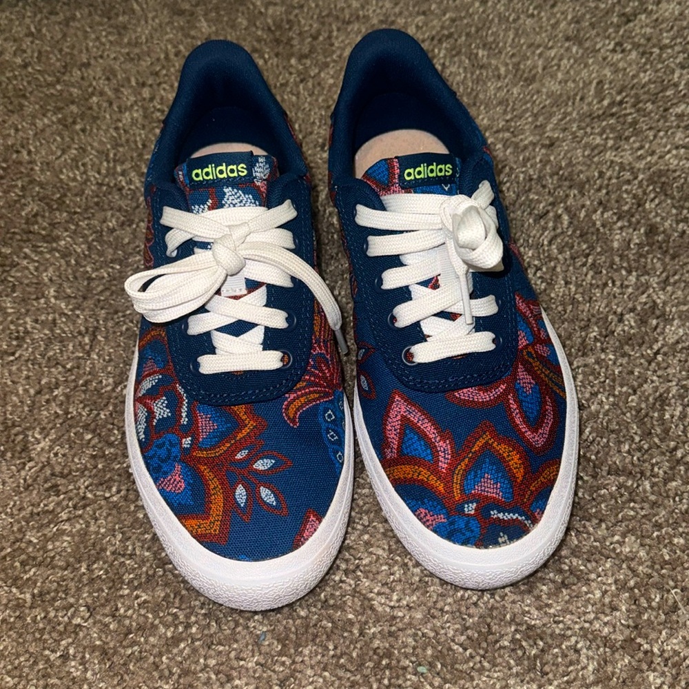 Adidas Vulc Raid3r size 7